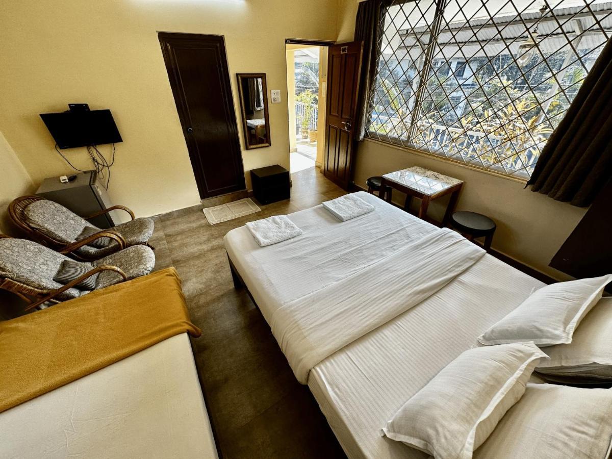 Hotel White Season Calangute Exterior foto